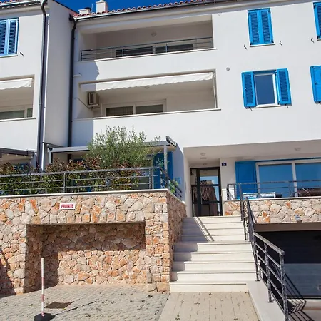 Apartman Pinja Апартаменты *