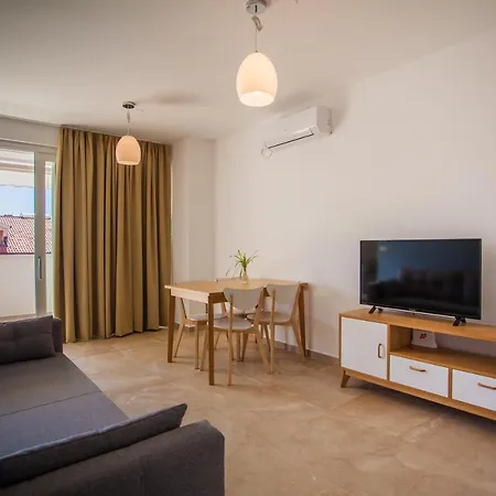 Daire Apartman Pinja Cres